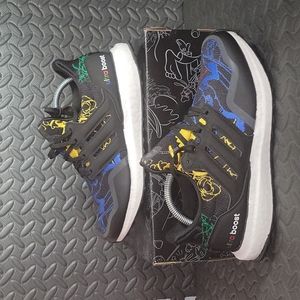 Adidas UltraBoost DNA X Disney J Womens Size 8 kids size 7
